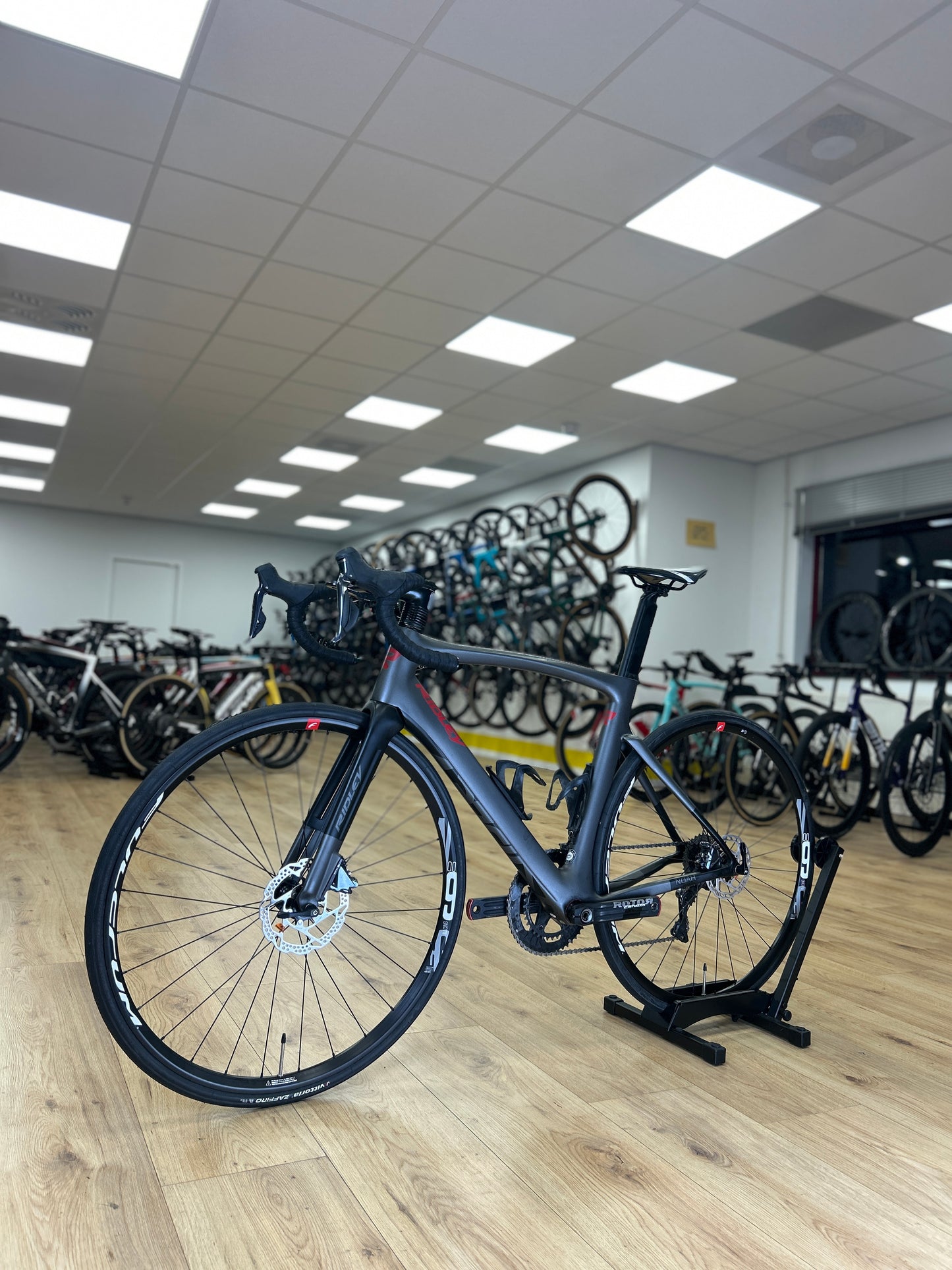 Ridley Noah Disc Di2 Carbon Racefiets