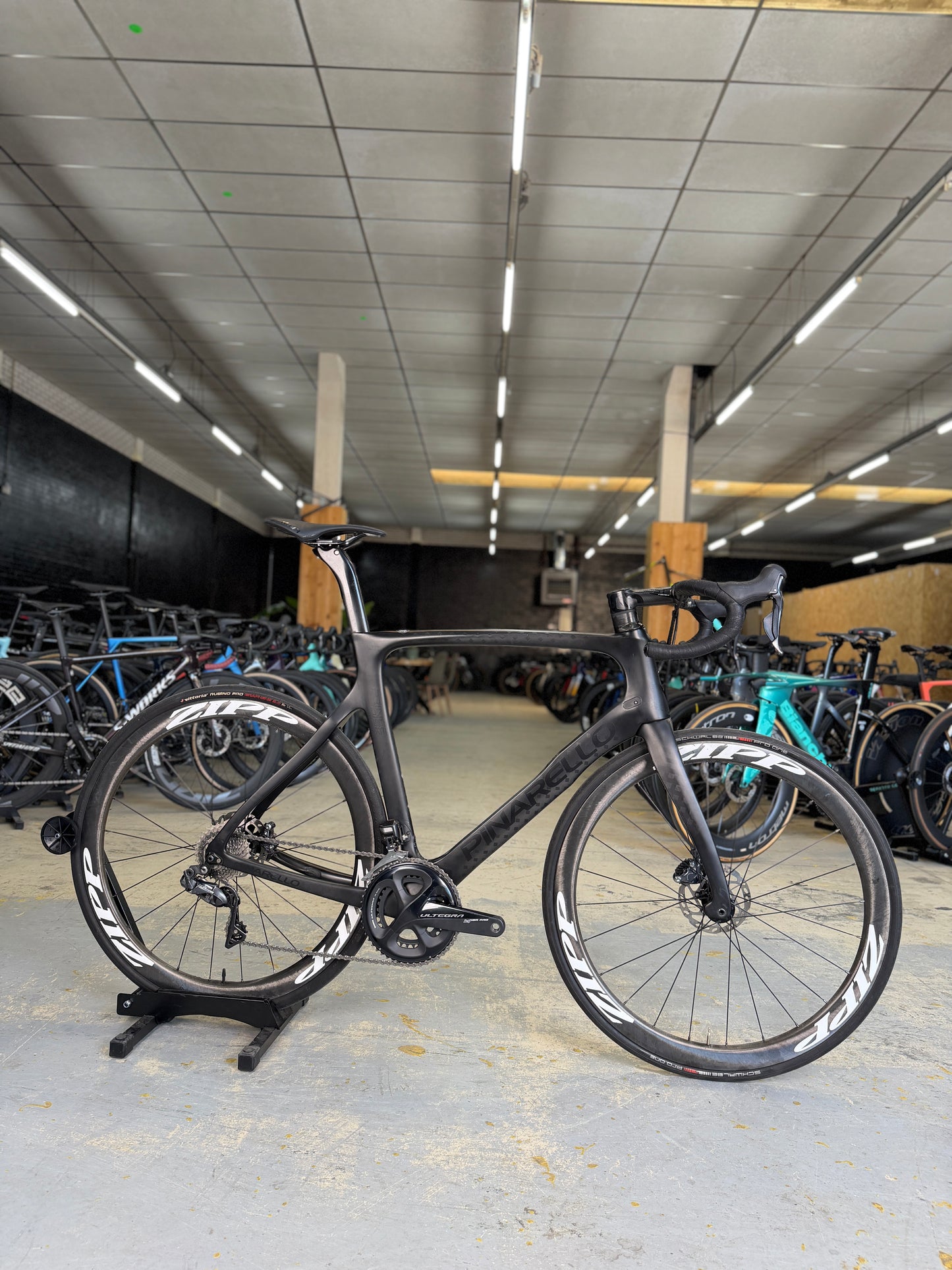 Pinarello Prince Di2 Carbon Racefiets