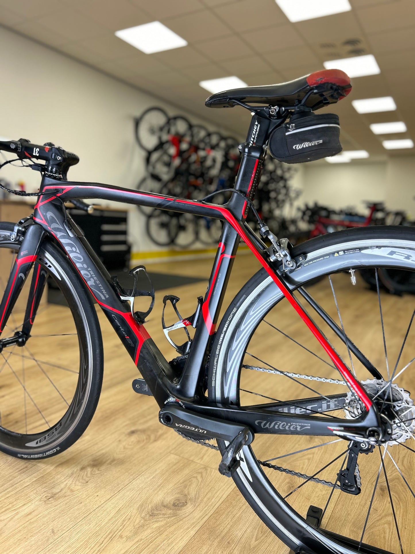 Wilier Cento1SR Di2 Ultegra Carbon Racefiets