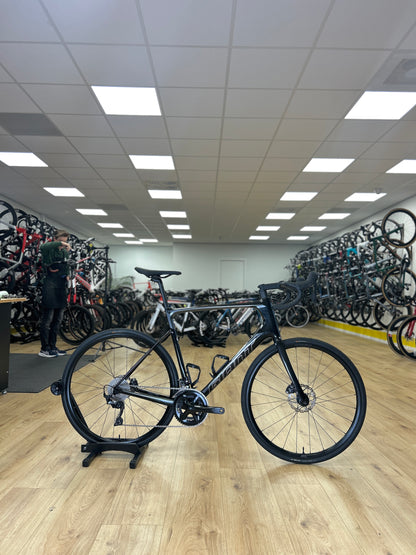 Giant Defy Advanced 1 Carbon Racefiets