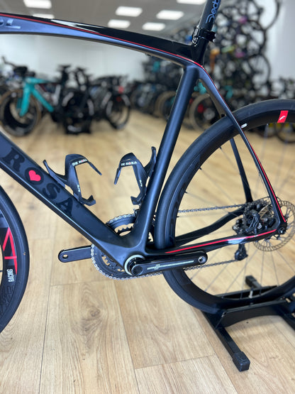 The Rosa Idol Carbon Racing Bike