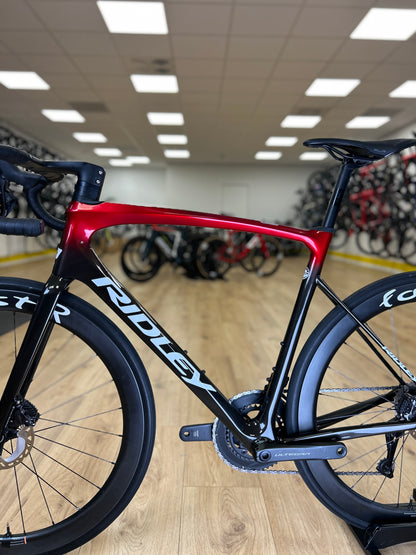 500km Ridley Fenix SLiC Di2 Carbon Racefiets