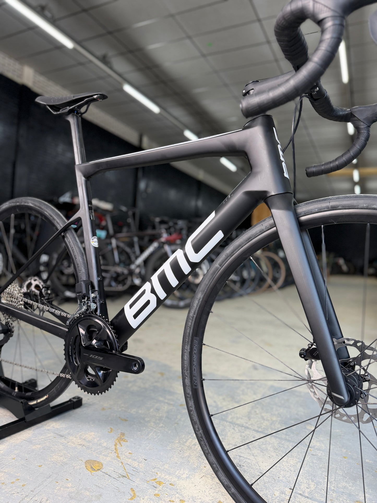 NIEUW BMC Teammachine SLR FIVE Di2 Carbon Racefiets