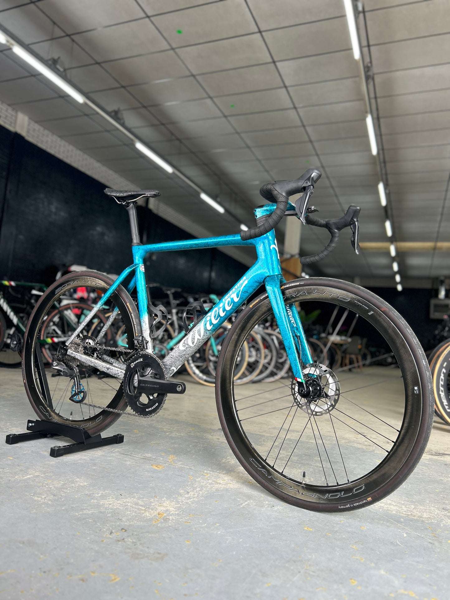 Wilier Filante SLR Di2 Carbon Racefiets
