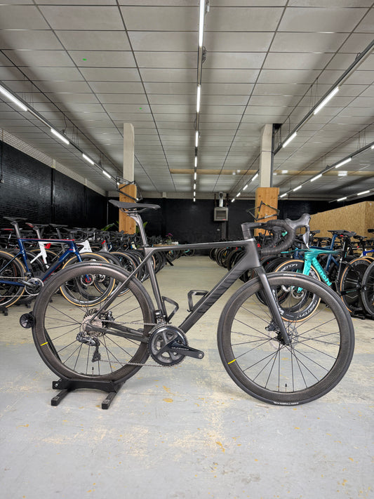 Canyon Ultimate CF SL Di2 Carbon Racefiets