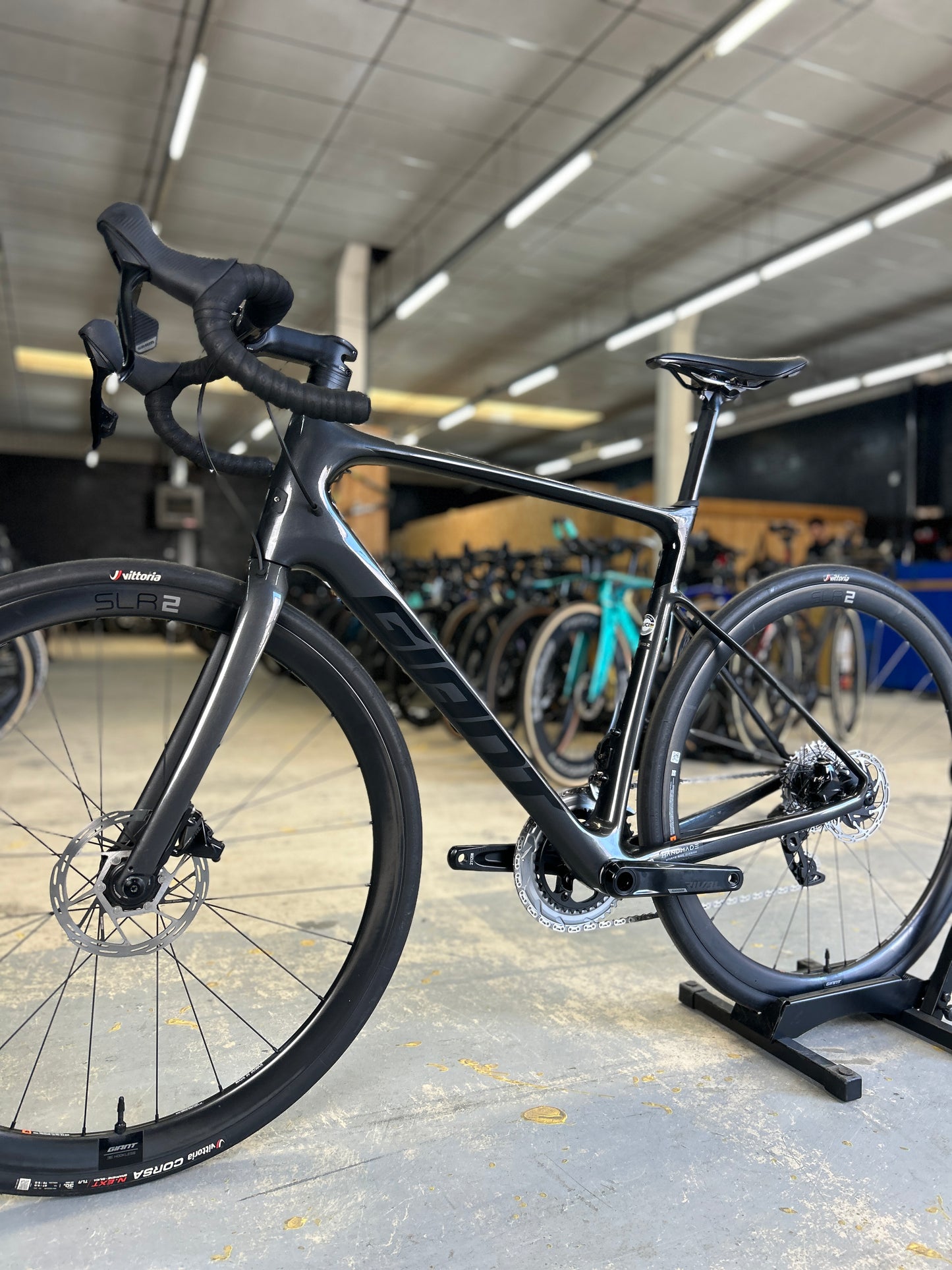 Giant Defy Advanced Pro AXS Carbon Racefiets