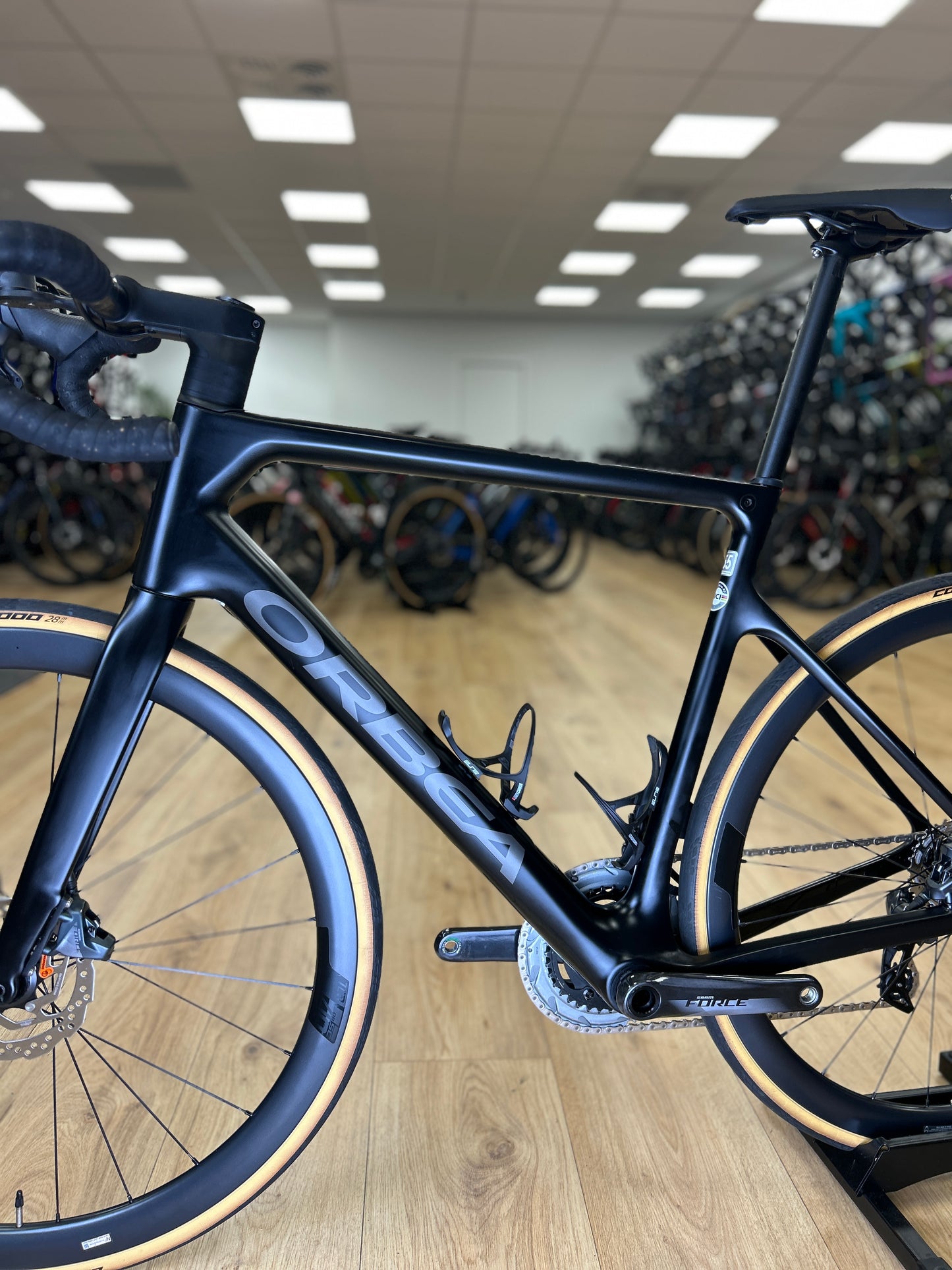 Orbea ORCA M21eTEAM PWR AXS Carbon Racefiets