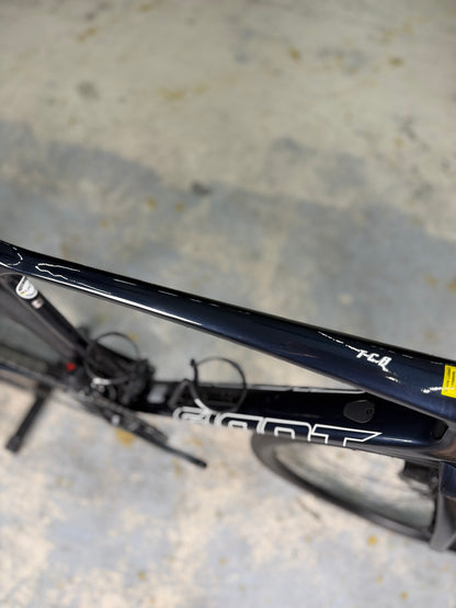 Giant TCR Advanced Di2 Carbon Racefiets