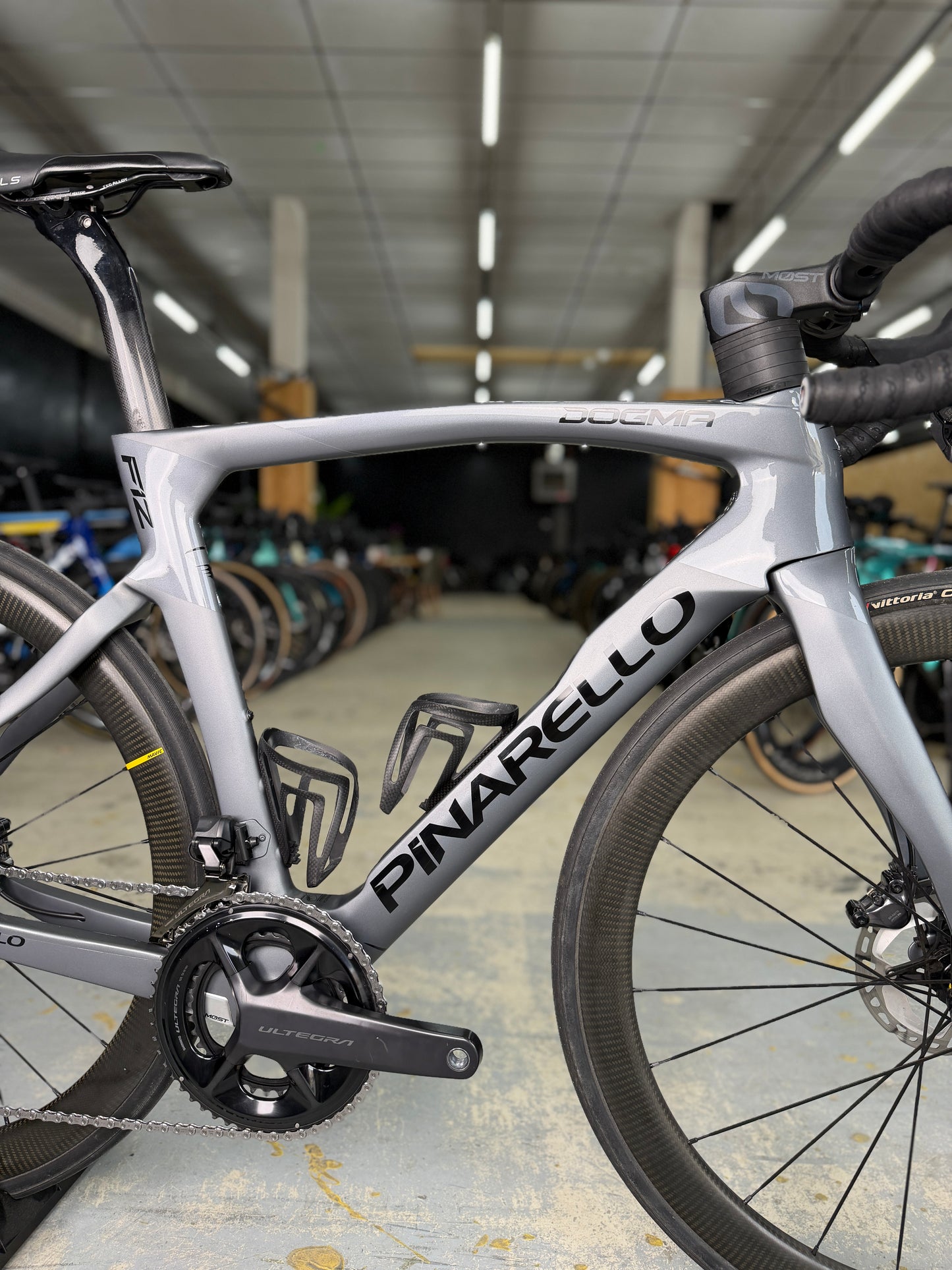 Pinarello Dogma F12 Di2 Carbon Racefiets