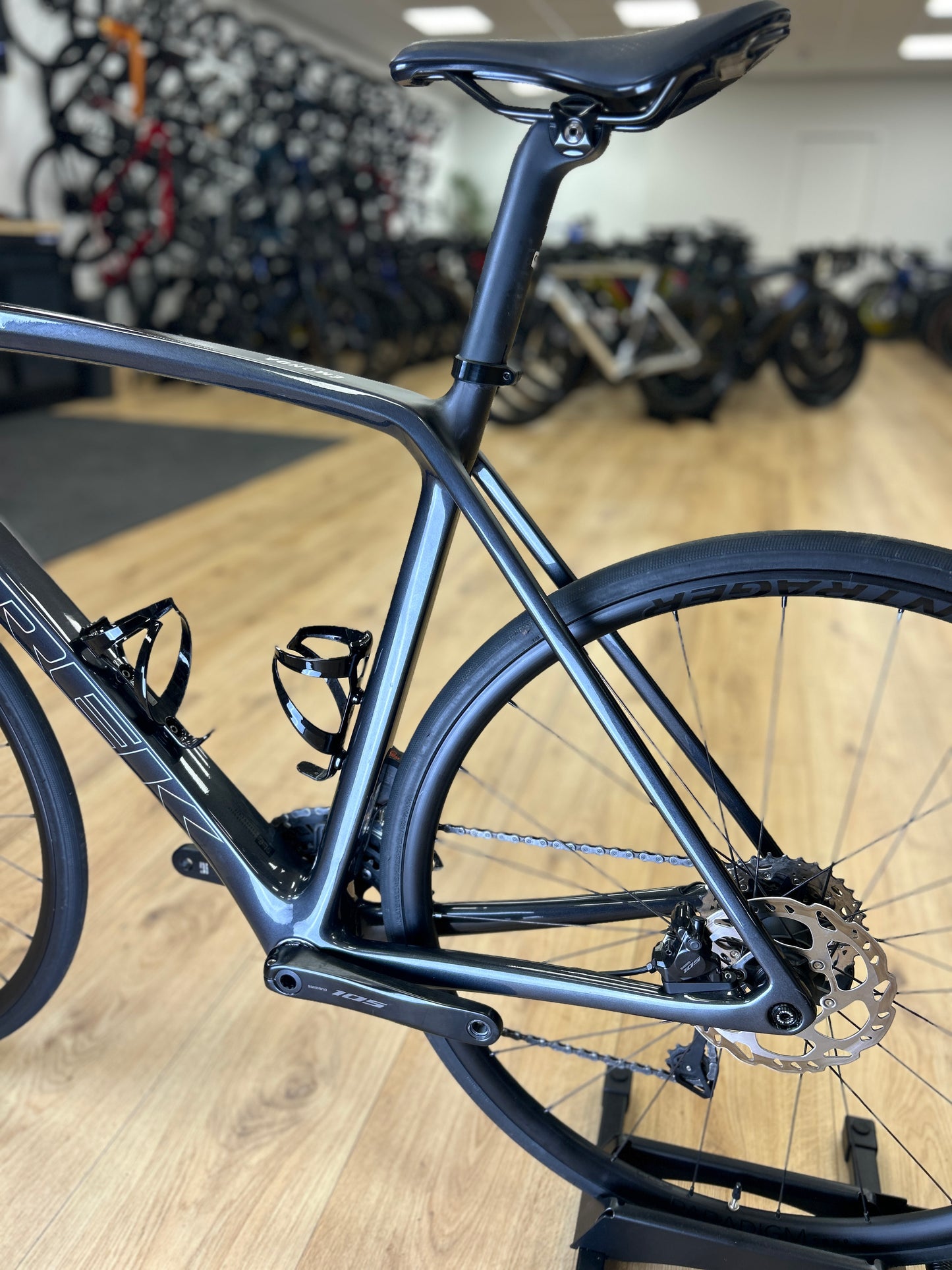 Trek Emonda SL6 Di2 Carbon Road Bike
