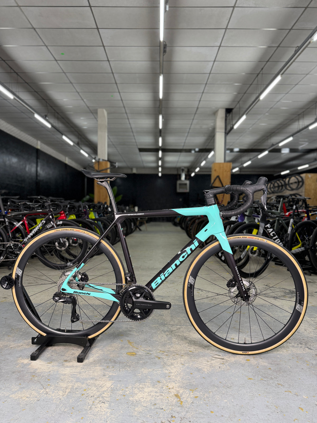 Bianchi Specialissima Pro Di2 Carbon Racefiets