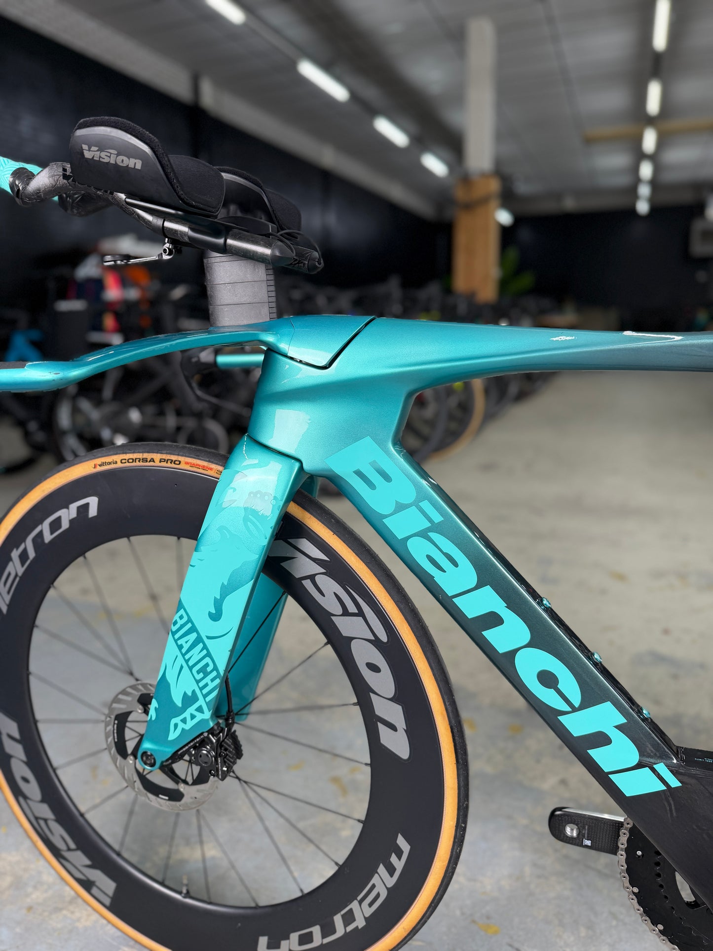 Bianchi Aquila RC Disc Di2 Carbon Racefiets