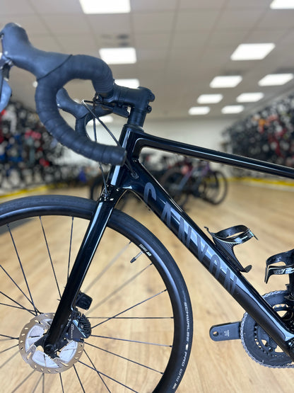 Canyon Endurance Di2 Ultegra Carbon Disc Racefiets