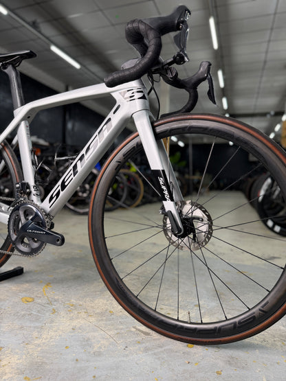 Sensa Giulia Evo Di2 Carbon Race Bike