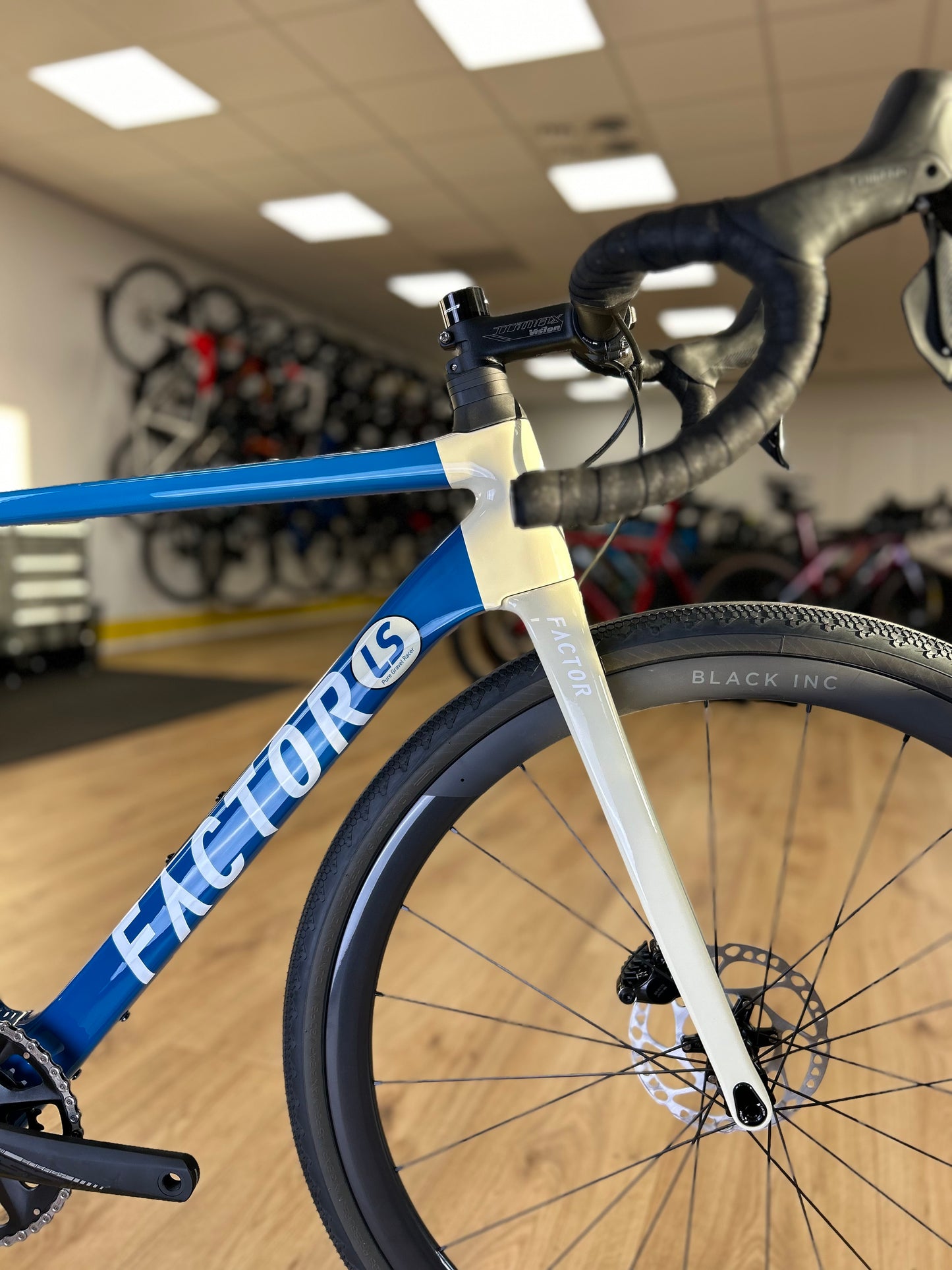 NIEUW FACTOR LS GRAVEL DI2 Carbon