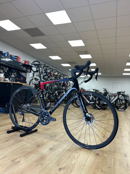 Giant Defy Advanced Carbon Racefiets