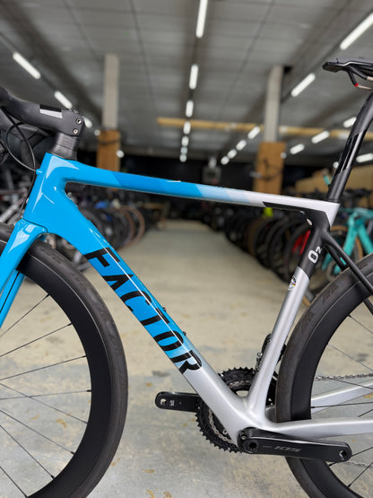 NIEUW Factor O2 Di2 Carbon Racefiets