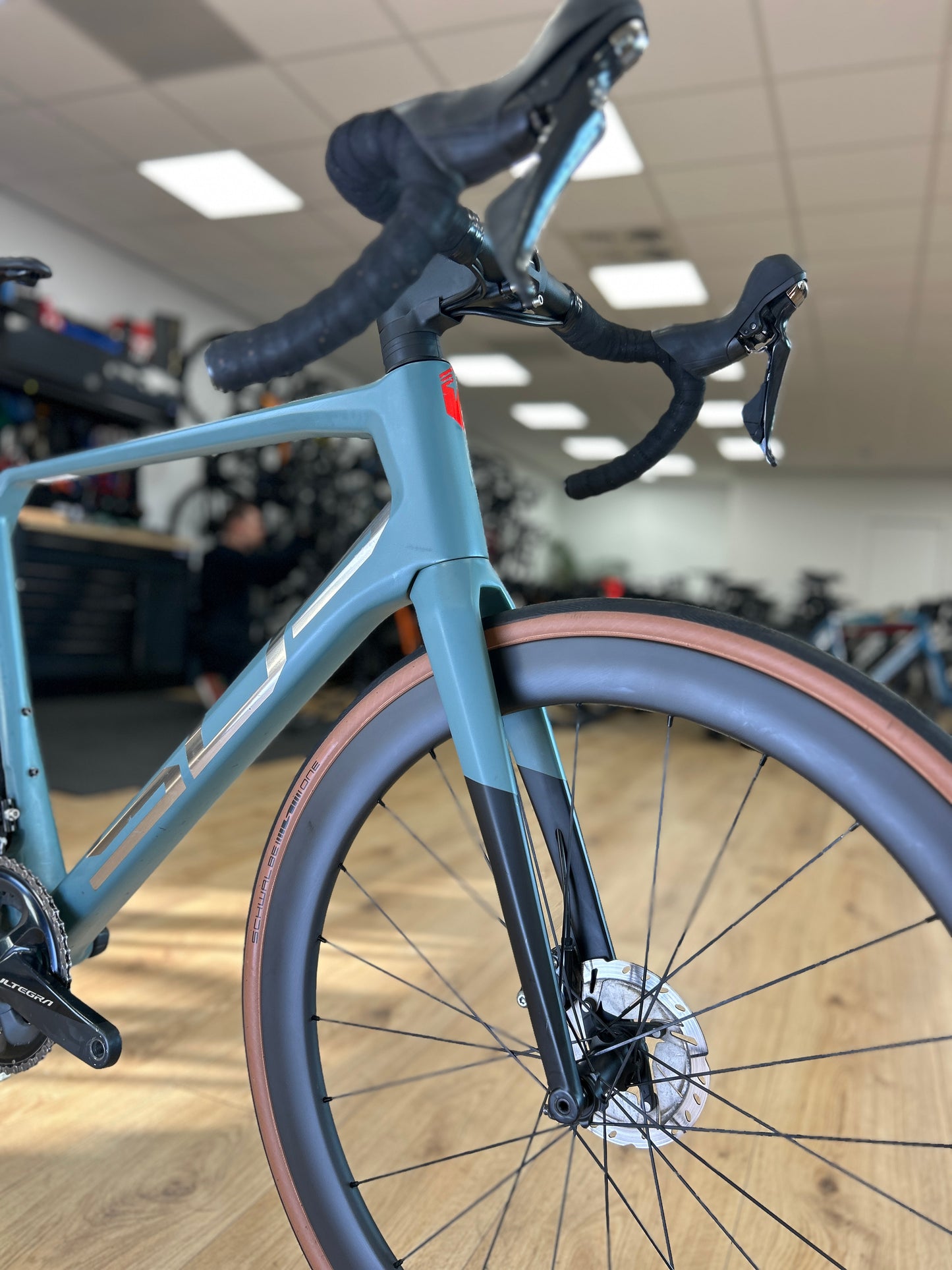 Superior X-Road Team Issue SE Carbon Racefiets