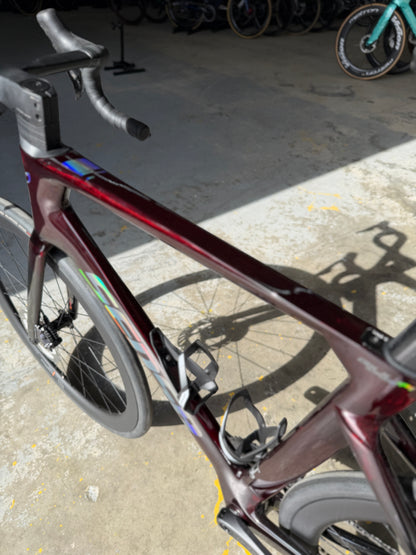 NIEUW Sensa Giulia Supremo Di2 Carbon Racefiets