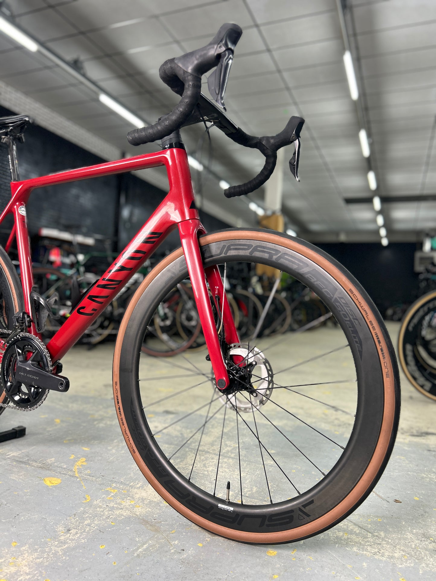 Canyon Ultimate CF SL 8 Disc Di2 Carbon Racefiets