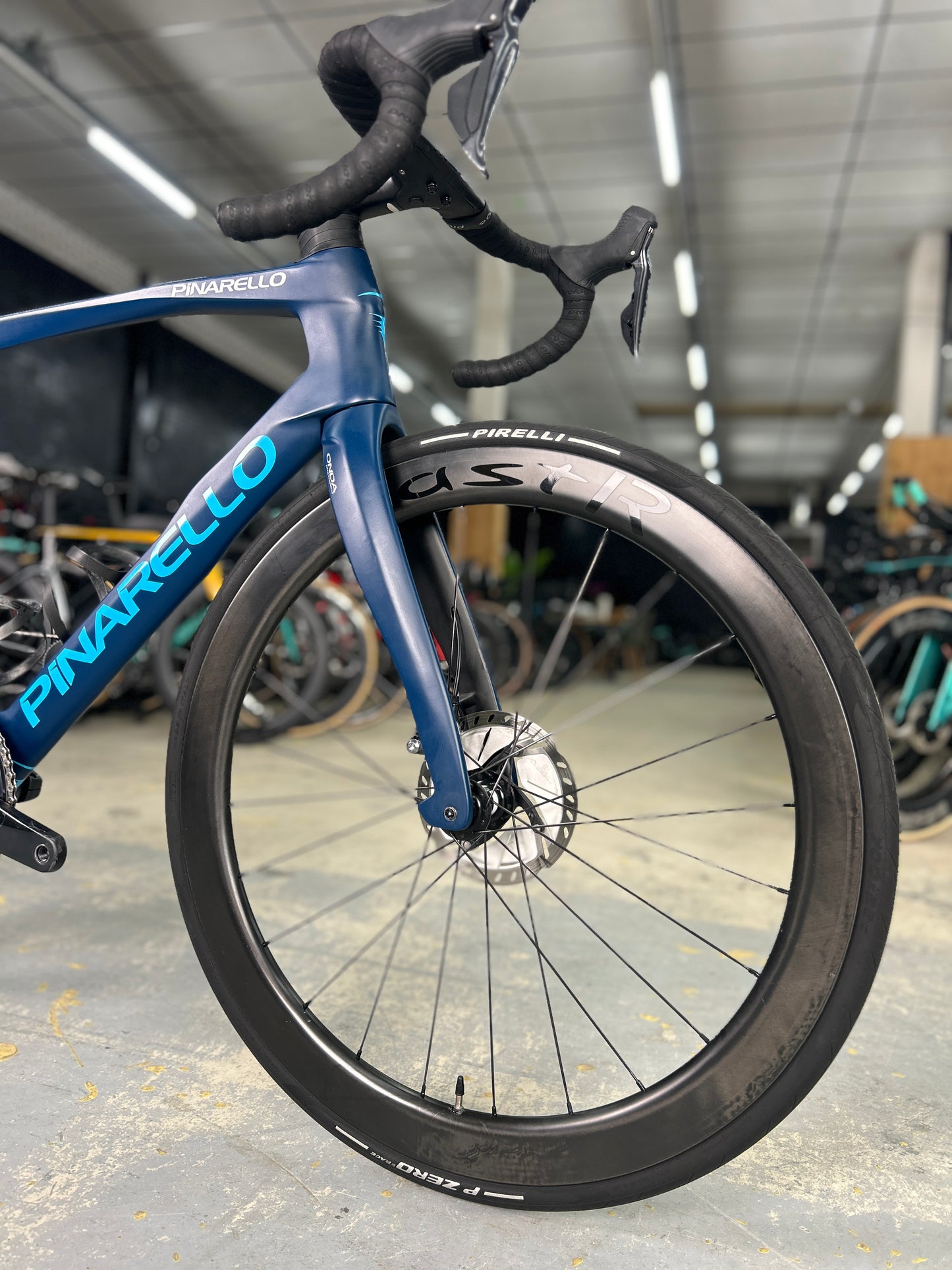 Pinarello Prince Di2 Carbon Racefiets