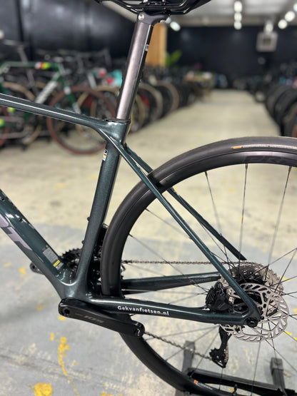 NEW Giant TCR Advanced Di2 Carbon Road Bike