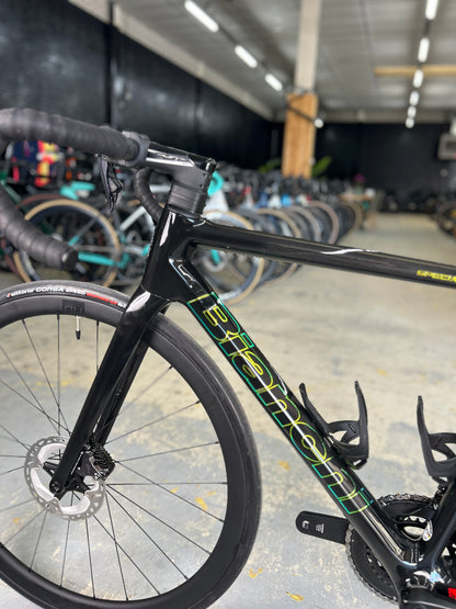Bianchi Specialissima Di2 Carbon Road Bike