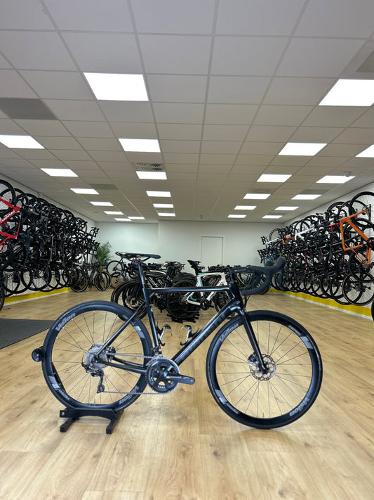 Bianchi Sprint Carbon Disc Race Bike