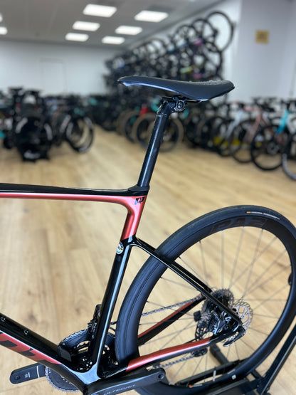 Giant Defy Advanced 1 Di2 Carbon Racefiets