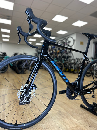 0km Showroom Model Giant TCR Advanced 2 Carbon Racefiets