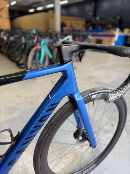 Canyon Ultimate Di2 Dura Ace Carbon Racefiets