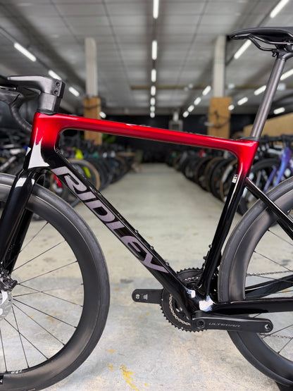 NIEUW Ridley Falcn Di2 Carbon Racefiets