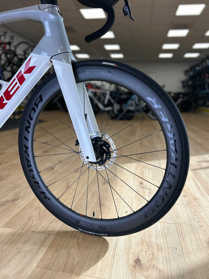 Trek Madone SL7 AXS Carbon Road Bike