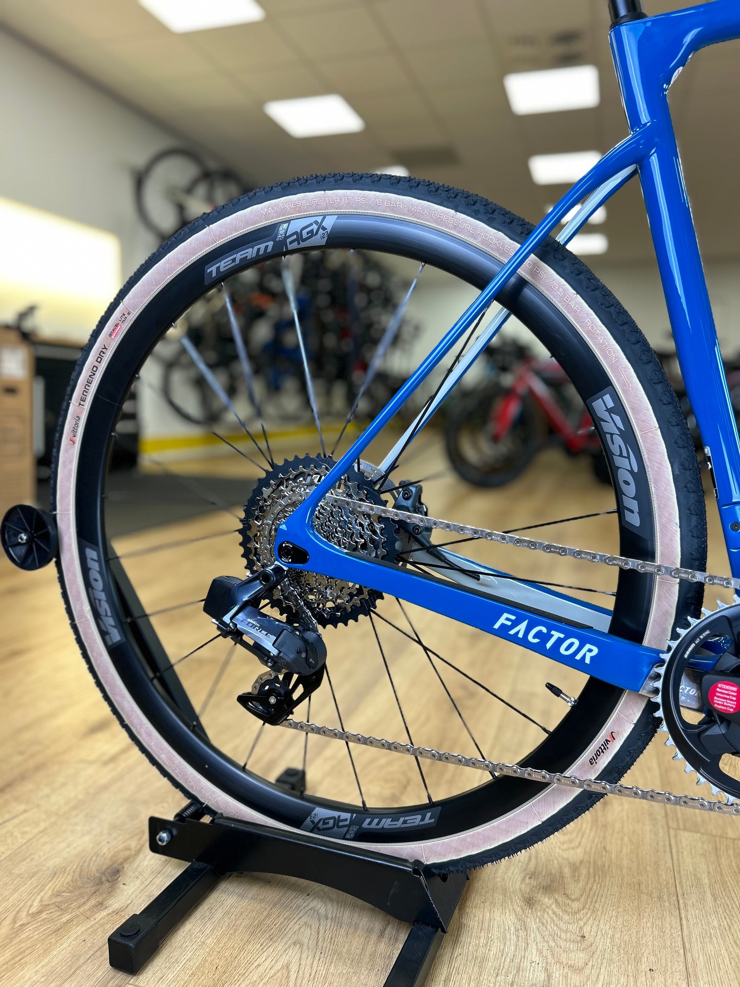 NIEUW FACTOR LS GRAVEL SRAM AXS POWERMETER