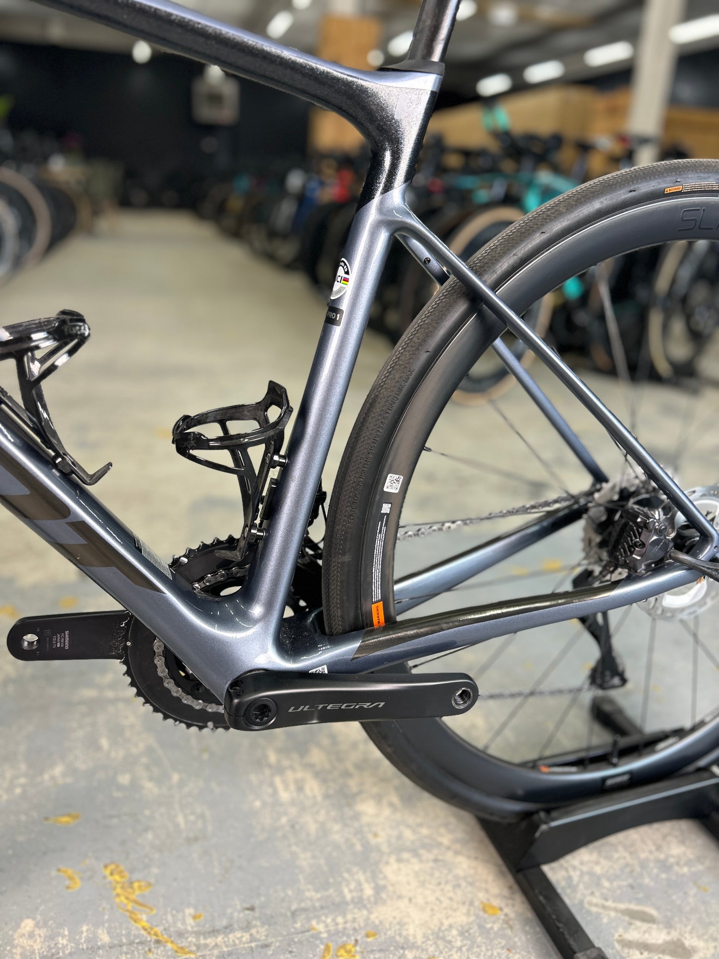 Giant Defy Advanced Pro 1 Di2 Carbon Racefiets