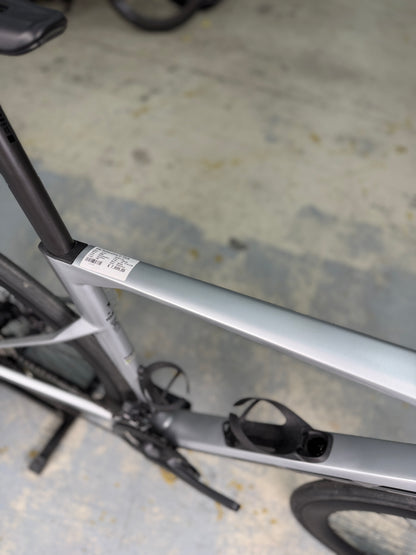 NIEUW BMC Roadmachine R01 Di2 Carbon Racefiets