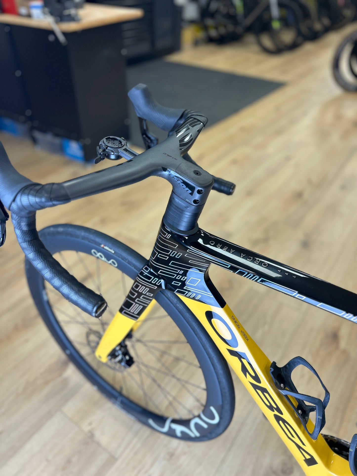 Orbea ORCA AERO M21eLTD AXS Carbon Road Bike
