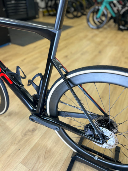 BMC Teammachine SLR02 Di2 Carbon Road Bike