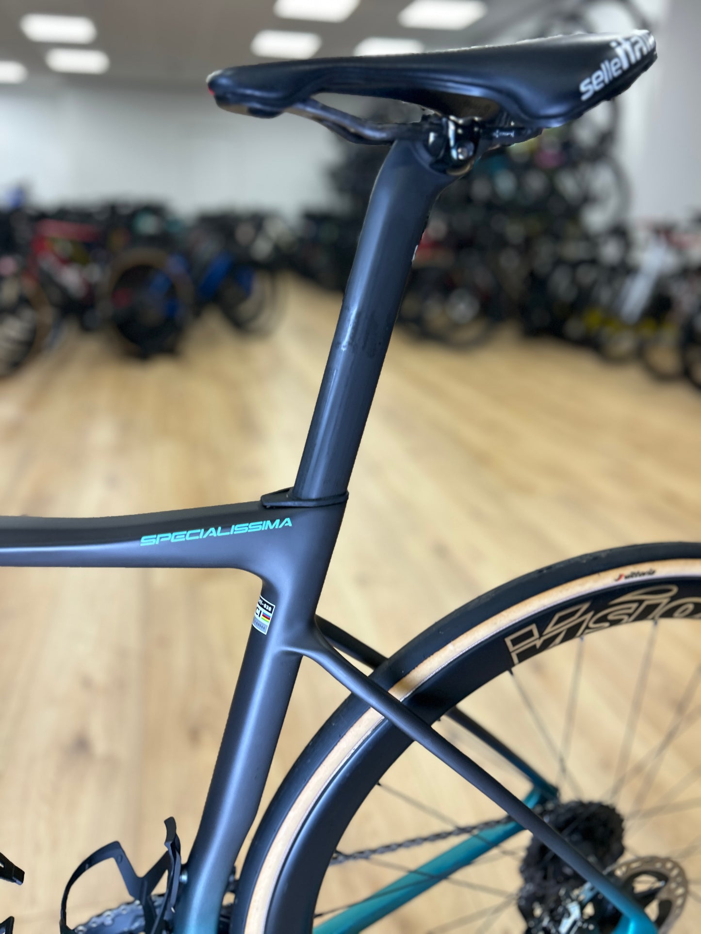 Bianchi Specialissima RC Di2 Dura Ace Carbon Road Bike