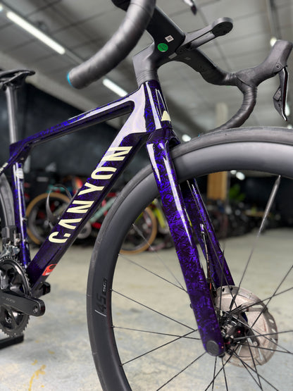 1000km Canyon Ultimate CF SLX Di2 Carbon Racefiets