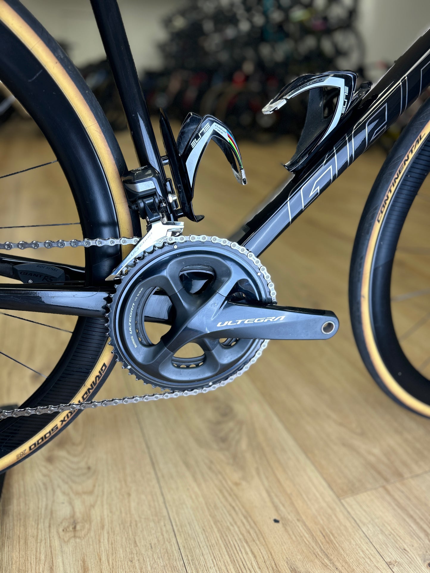 Giant TCR Advanced SL Di2 Carbon Road Bike