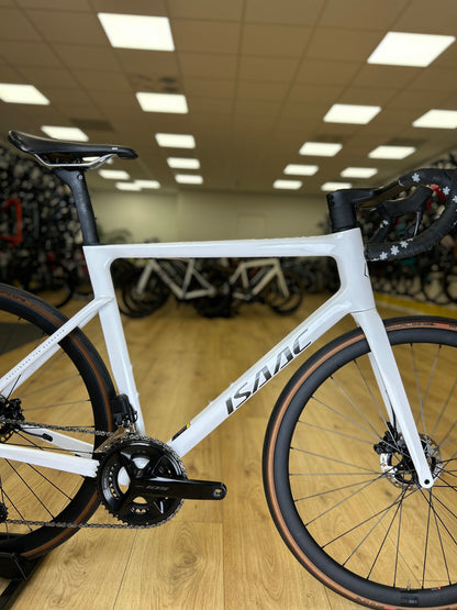 Isaac Boson Di2 Carbon Racefiets