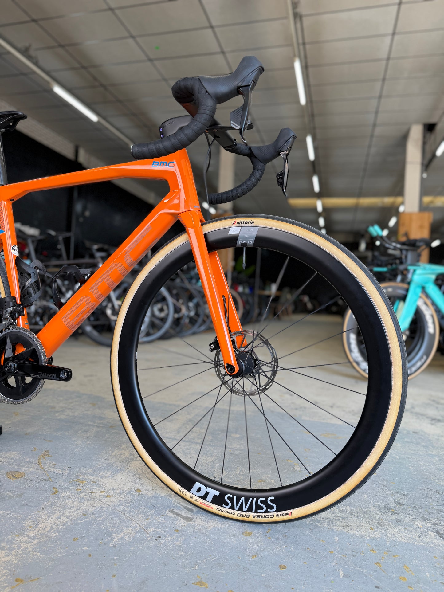 BMC Roadmachine ONE AXS Carbon Racefiets