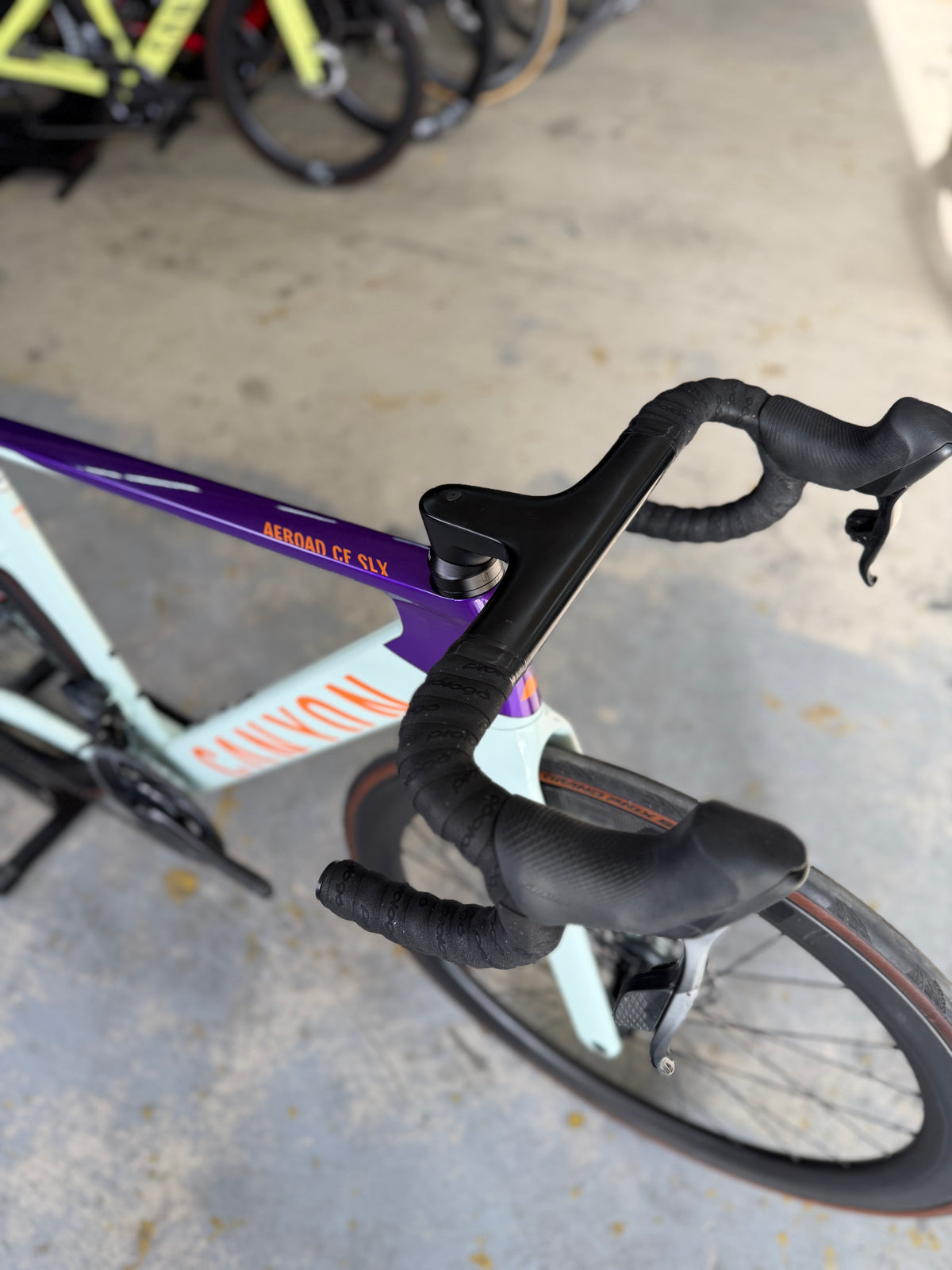 Canyon Aeroad CF SLX Fast Fruit LTD AXS Carbon Racefiets