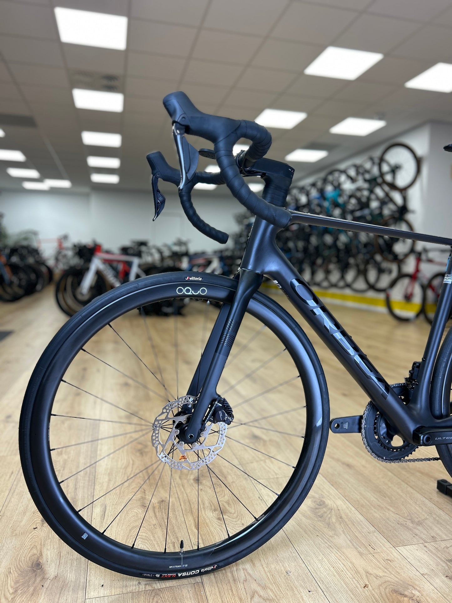 0km Showroom Model Orbea Orca M20i Di2 Carbon Racefiets