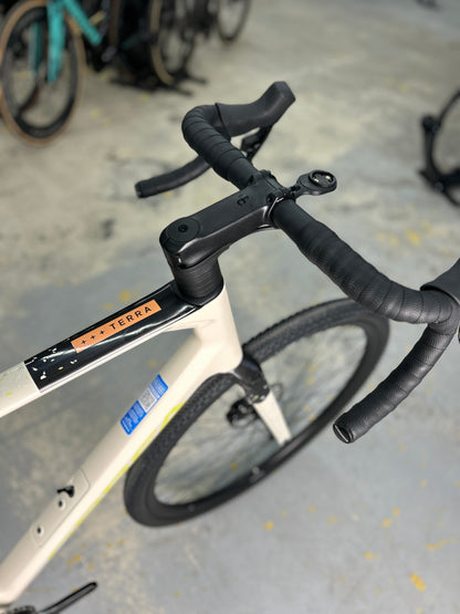 Orbea Terra M31eTEAM 1X AXS Gravel Bike Showroom