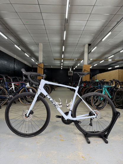 Cube Attain Carbon Racing Bike