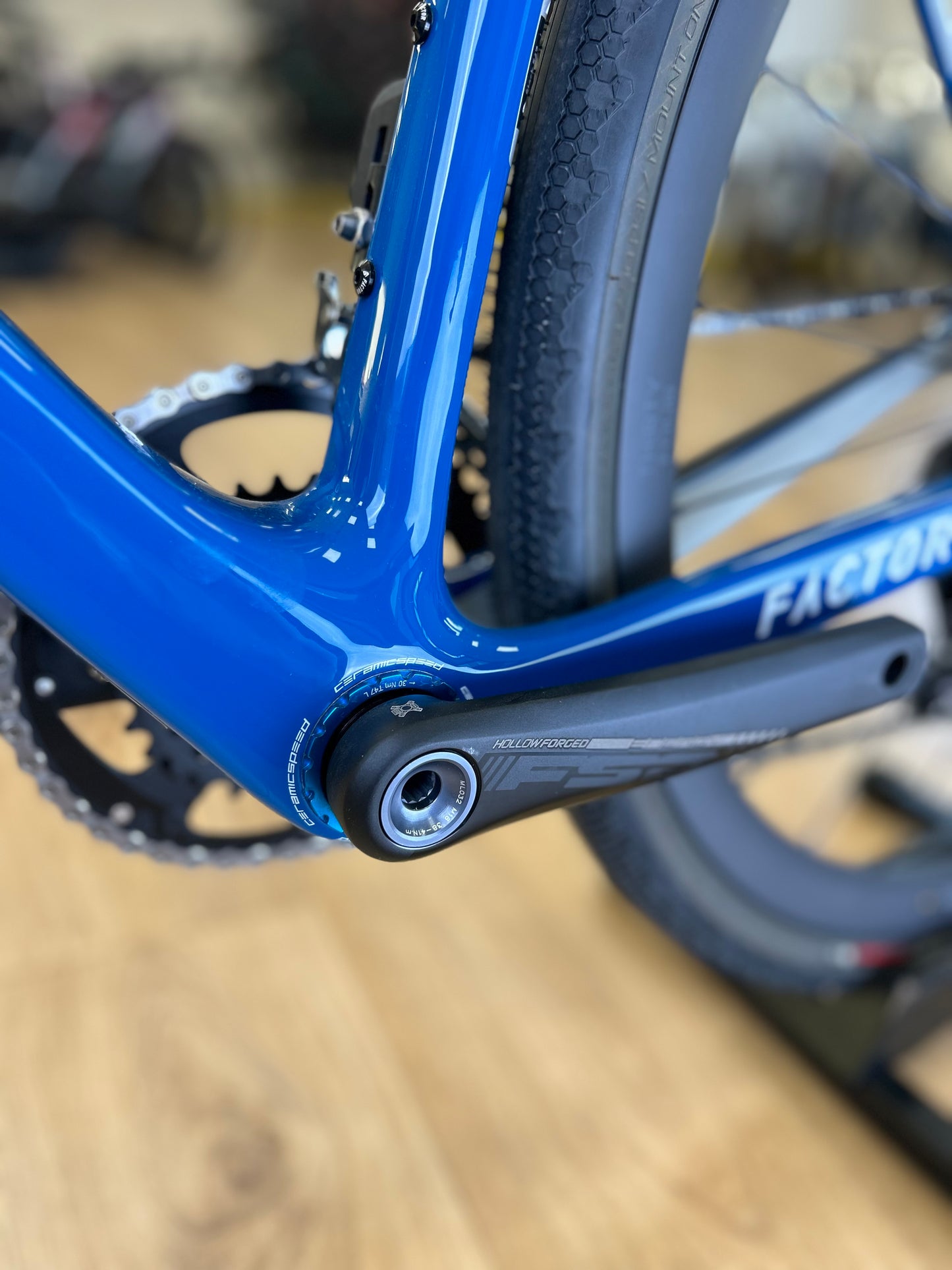 NIEUW FACTOR LS GRAVEL DI2 Carbon