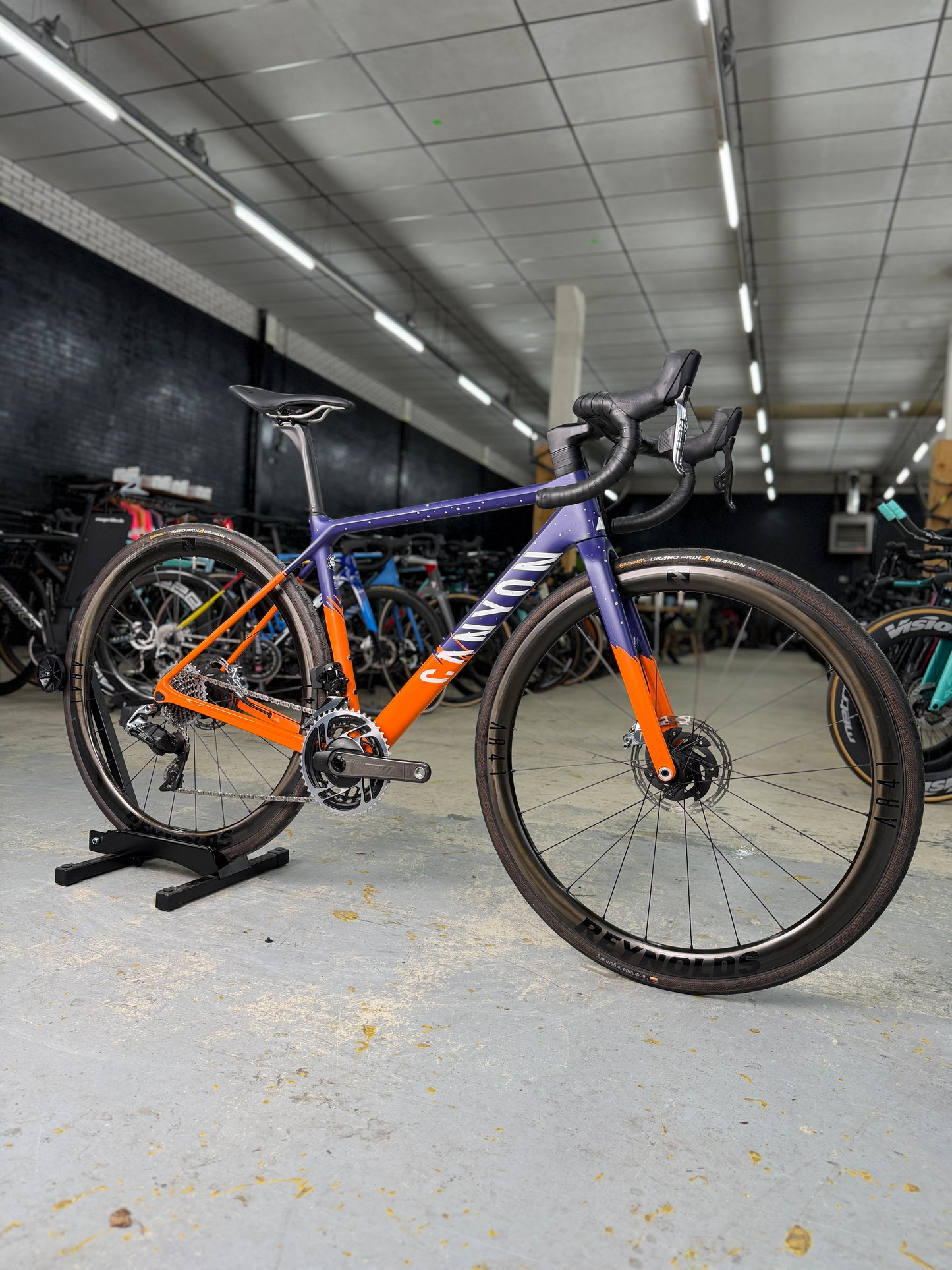 Canyon Ultimate CF SLX 9 WMN eTap Carbon Racefiets