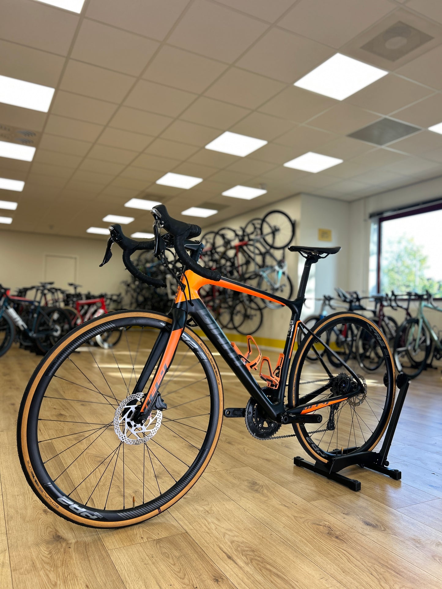 Giant Defy Carbon Racefiets